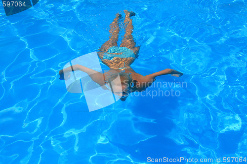Image of Pretty blonde woman 