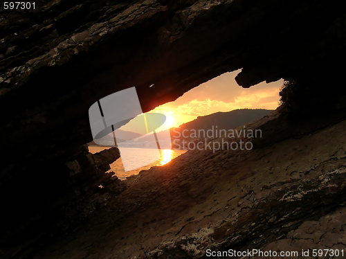 Image of Sunset rock frame 