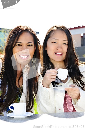 Image of Girlfriends having coffee