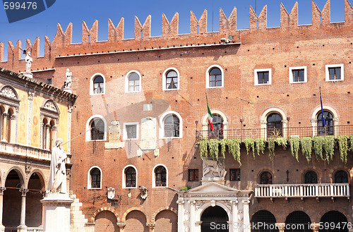 Image of piazza Signoria in Verona, Italy