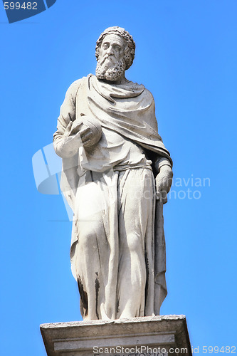 Image of statue of Fracastoro in piazza Signoria, Verona