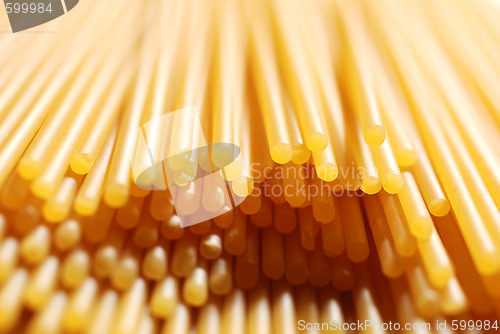 Image of Uncooked spaghetti 