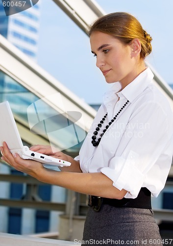 Image of woman with laptop