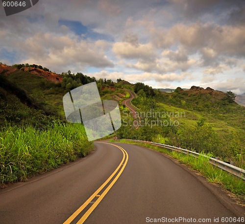 Image of Kauai - Hawaii - Serpertine road winding through the mountains