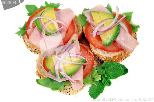 Image of Ham, Tomato And Avo Bites 1