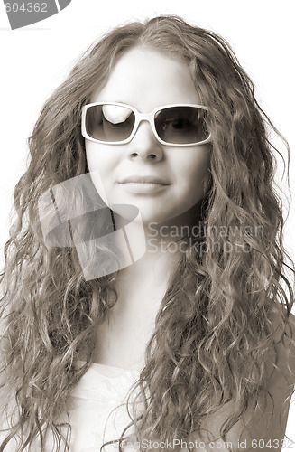 Image of woman in sunglasses