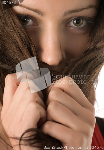 Image of scared woman 