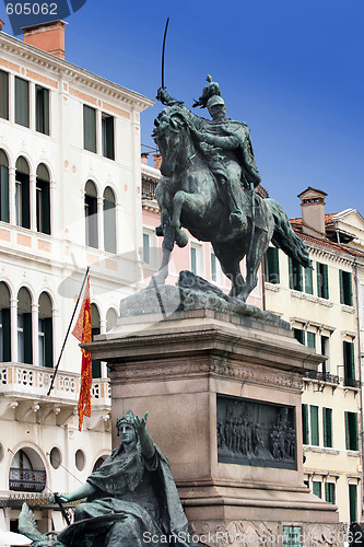 Image of Statue of King Victor Emmanuel II in Venice