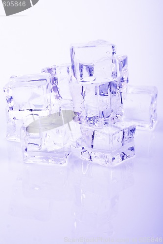 Image of ice cubes 