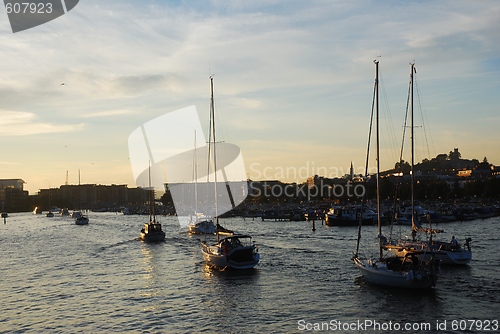 Image of The sailboats are coming
