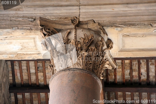 Image of Top of Column