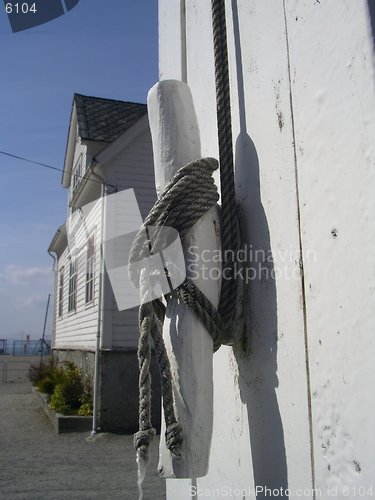 Image of Detail flag pole