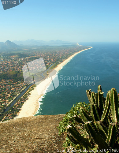 Image of Itaipuaçu beach view of the Mourao Mountain top