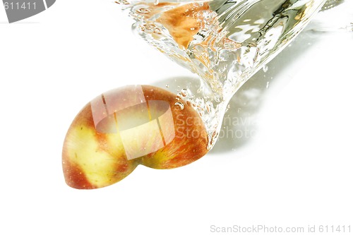 Image of Apple splashing