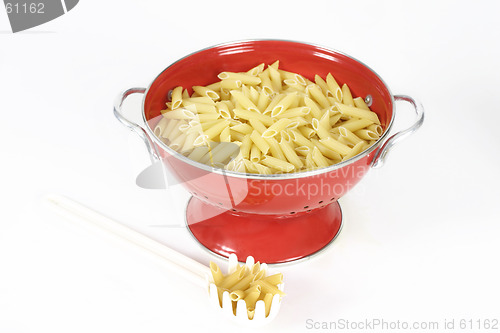 Image of Pasta shells in colander