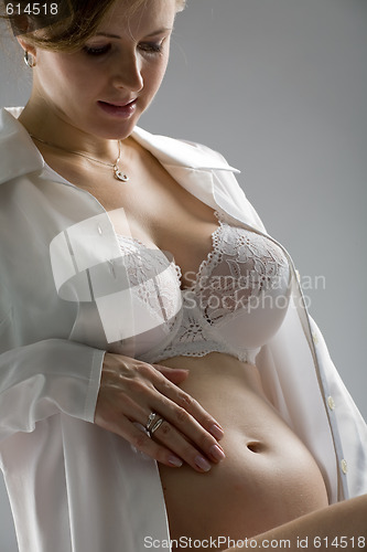 Image of Pregnant woman