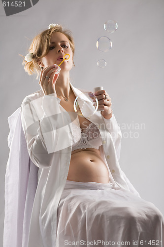 Image of pregnant woman portrait