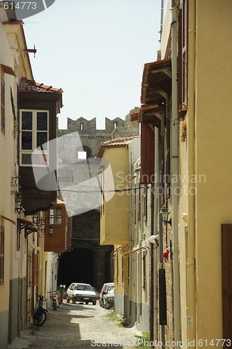 Image of Narrow street