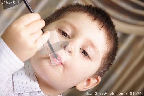 Image of Emptying straw