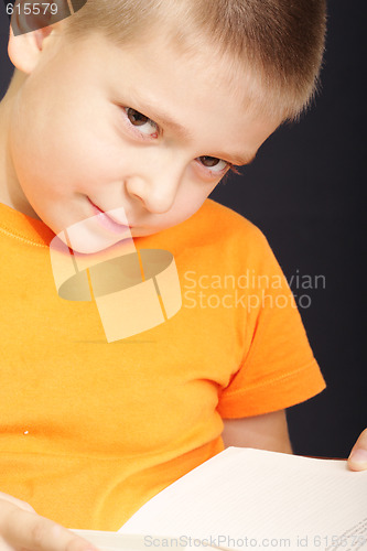Image of Reader