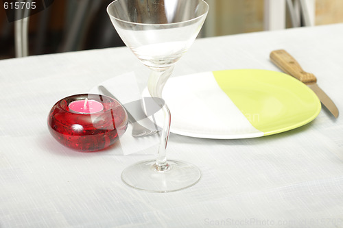 Image of Modestly served table