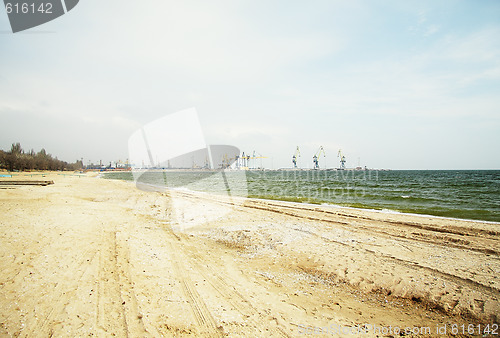 Image of Sand coast leading to port
