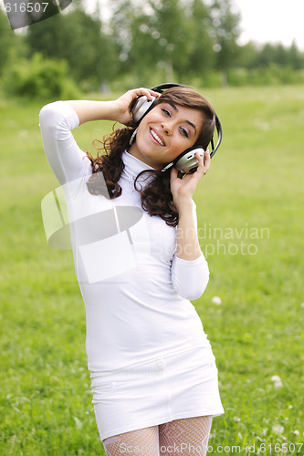 Image of Dancing in park