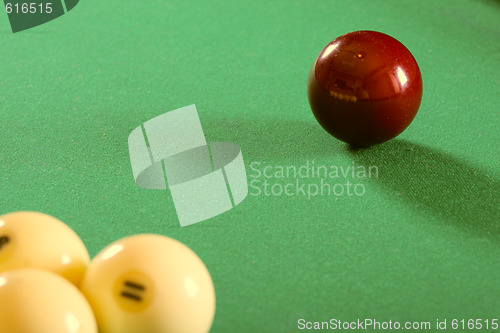 Image of Red billiards ball 