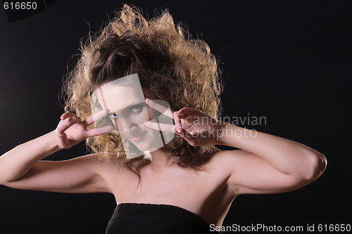 Image of Vamp over dark