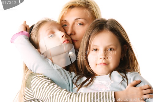 Image of Mom with daughters