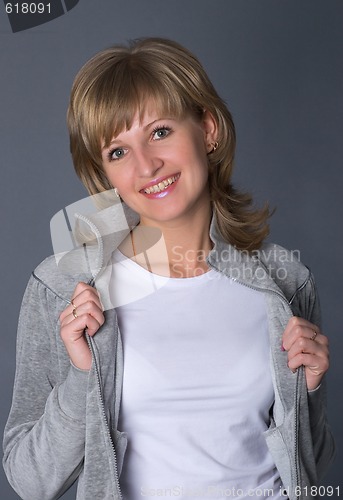 Image of smiling young girl