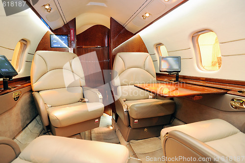 Image of interior of luxurious jet airplane