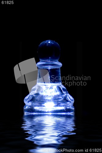 Image of chess pawn reflection