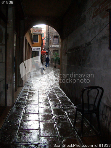 Image of wet alley