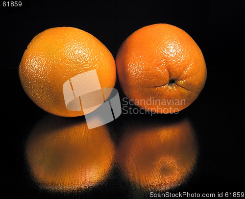 Image of Oranges reflections