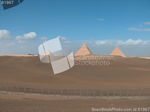 Image of pyramids