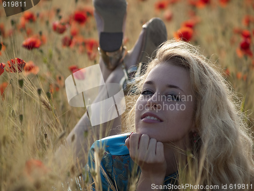 Image of Blonde in poppies