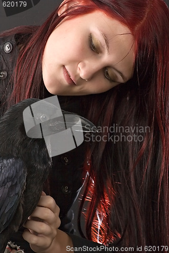 Image of girl with her raven