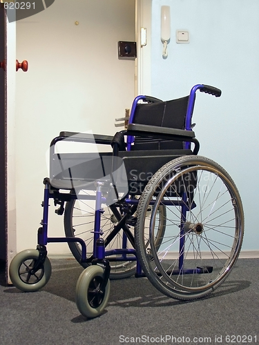 Image of wheelchair in the hospital