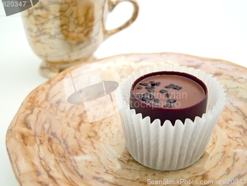 Image of Saucer with chocolate