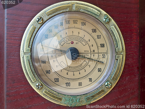 Image of Old fashioned radio