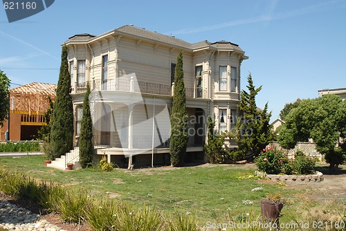 Image of Old & new housing