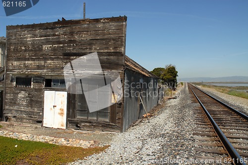 Image of Shack & tracks