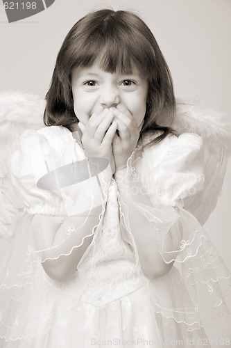 Image of surprised girl