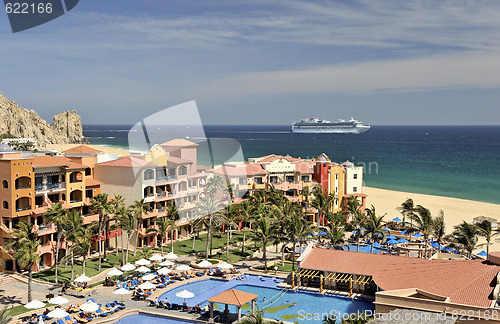 Image of Cruise ship and resort in Cabo San Lucas, Mexico