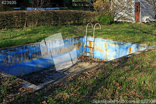 Image of Abandoned pool