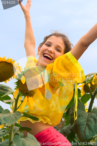 Image of Smile Girl and sunflower