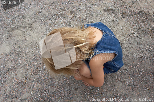 Image of lonely little girl