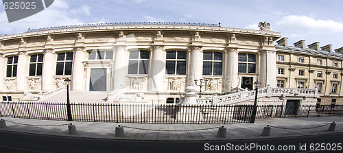 Image of palais de justice paris france