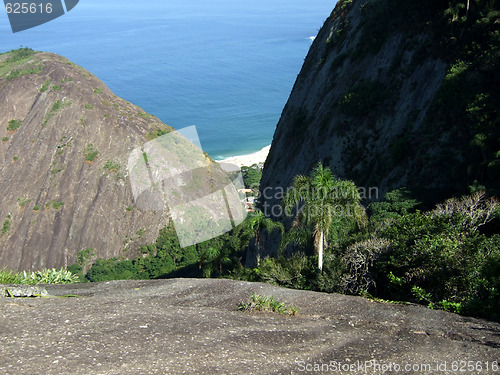 Image of Itacoatiara beach view from the Mourao Mountain top
